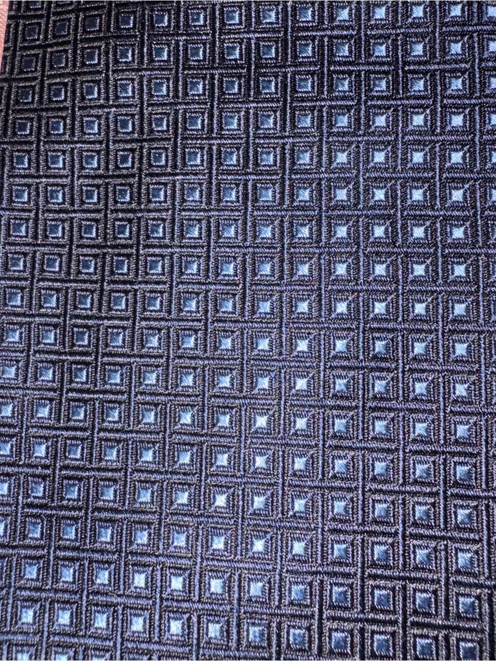 Men's Navy & Blue Geometric Woodward 100% Silk Tie - Picture 2 of 5